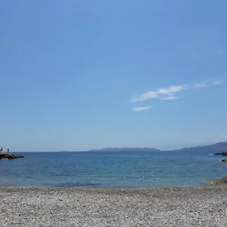 公寓 Archos Beachfront Studio 波多河丽