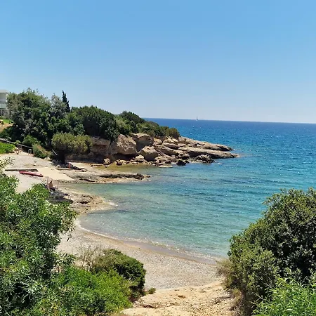 Daire Archos Beachfront